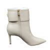 Λευκό Ankle Boots με Λεπτό Τακούνι & Χρυσή Αγκράφα και φερμουάρ