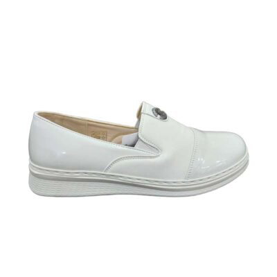 λευκό slip on γυναικείο