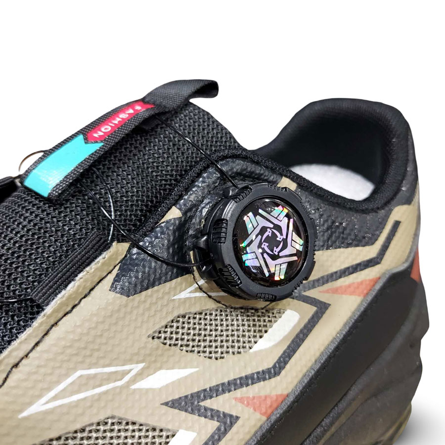 Ανδρικά Αθλητικά Sneakers με Περιστροφικό Κούμπωμα - Μπεζ Λάρισα-eshop